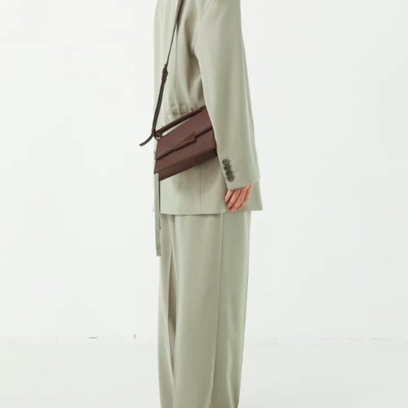 Acne Studios Distorted Leather Top Handle Bag MSRP$1350 RARE FIND - Picture 14 of 14